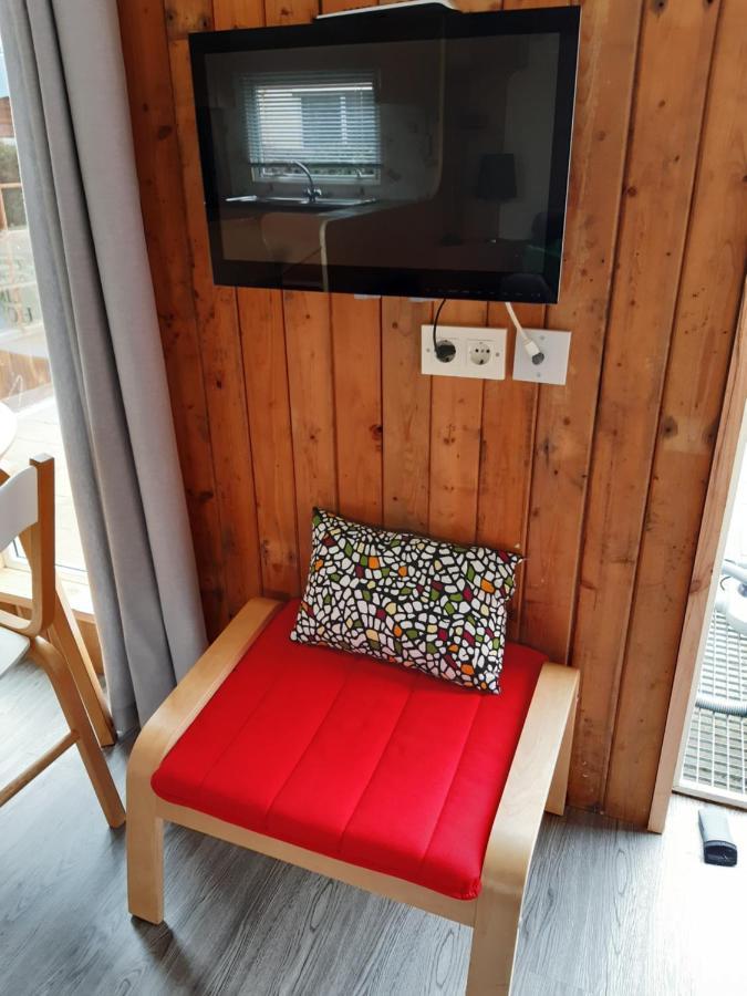 Chalet 15 "De Tien Heugten" Vakantiepark Schoonloo Ngoại thất bức ảnh